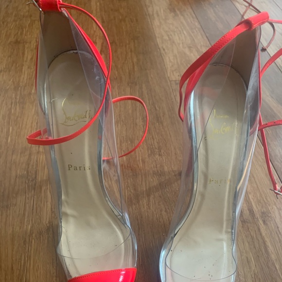 Louboutin ankle strap pumps - Picture 3 of 7